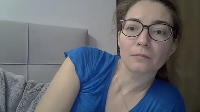 Ashleyspice online show from December 16, 6:08 am