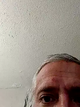 begood4daddy2day online show from September 11, 7:09 am