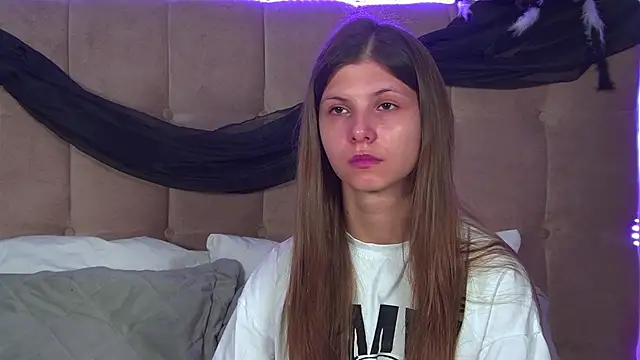 AudreyBarlow online show from November 2, 6:22 pm