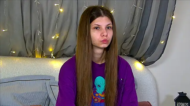 AudreyBarlow online show from October 28, 6:19 am