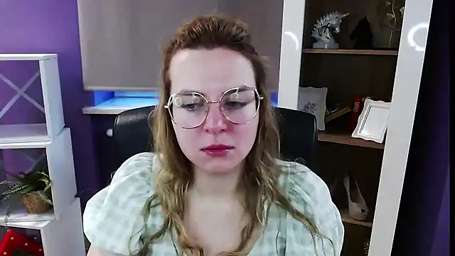 Zoey Erotic online show from April 8, 4:47 am