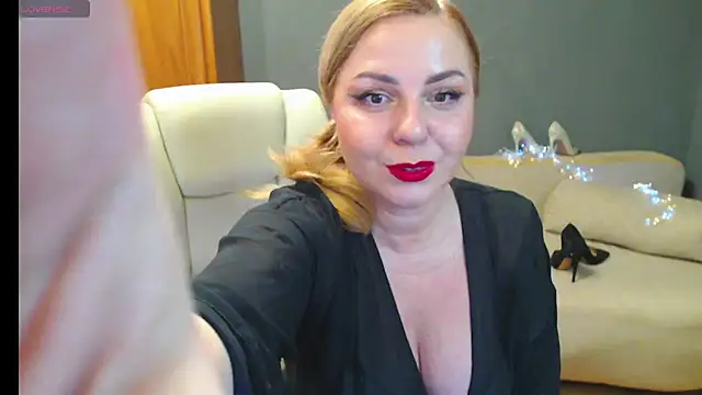 Snapshot of Cute_sun chatting on September 25, 6:50 pm Cute sun online show from September 25, 6:50 pm