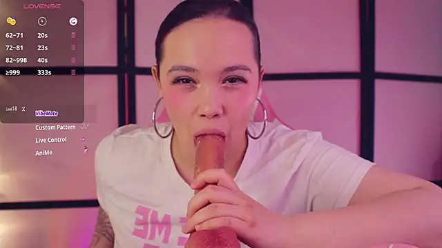 Chery Lady22 online show from April 20, 8:17 am