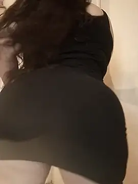 piiruwx online show from February 1, 1:43 pm