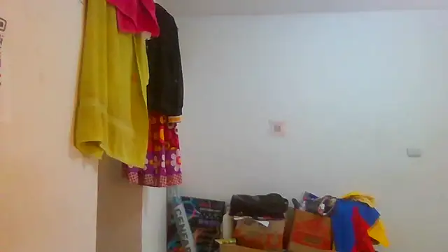 Aishamara online show from October 25, 8:15 pm