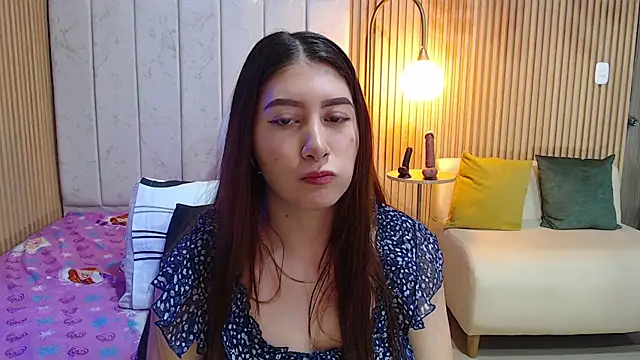 deepieredandwett online show from April 18, 6:38 am