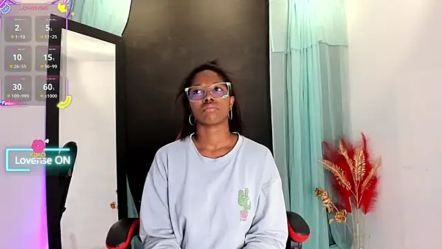 nilosolem online show from February 12, 4:14 am