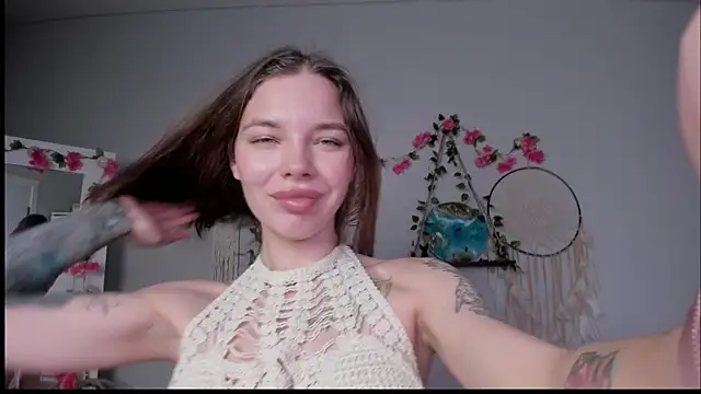 Kiralotus online show from December 1, 5:55 am