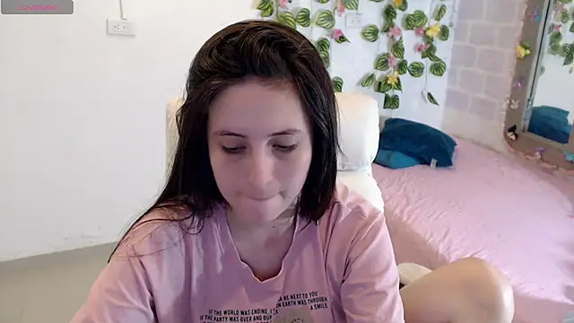 tania sweet   online show from November 9, 5:09 pm