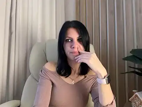 InjaAtHome online show from November 5, 7:02 am