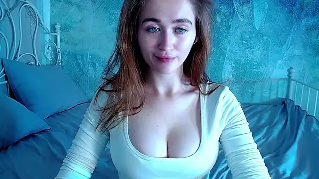 Snapshot of millllina chatting on October 22, 12:48 am millllina online show from October 22, 12:48 am