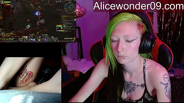 alicewonder09 online show from February 28, 5:40 am