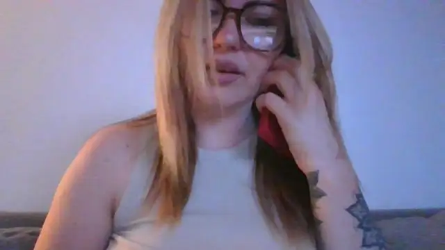 Sexclusive25 online show from May 17, 8:08 pm