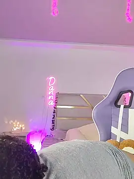 DannaBerry online show from February 3, 3:17 pm