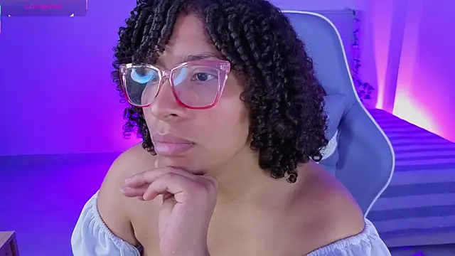 DannaBerry online show from October 20, 8:45 pm