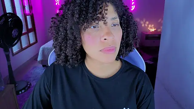 DannaBerry online show from April 17, 10:12 pm