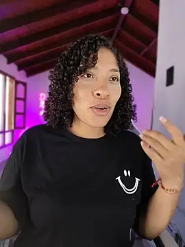 DannaBerry online show from April 24, 3:26 pm