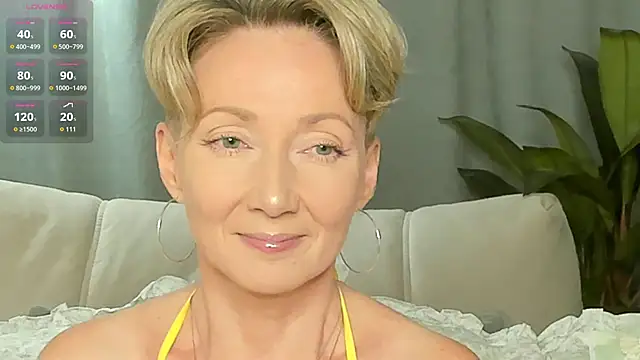 AkexandraFix online show from May 19, 2:02 pm
