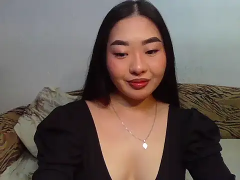 Snapshot of Aleksa_Blackdream chatting on October 19, 8:49 am Aleksa Blackdream online show from October 19, 8:49 am