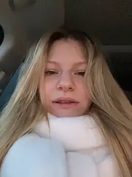 MaryHiggins online show from November 20, 1:34 pm