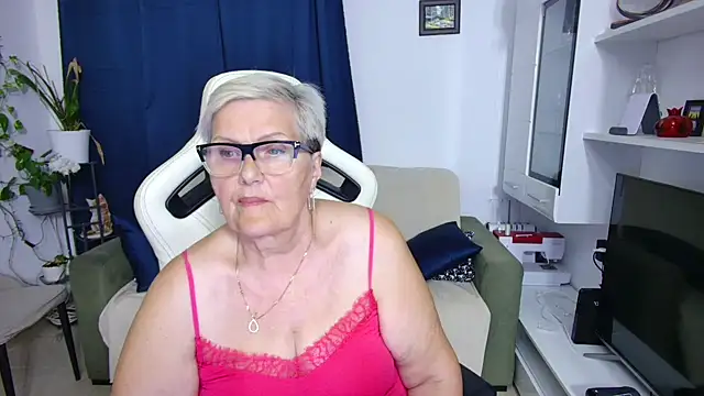 Selenna57 online show from May 10, 5:48 pm