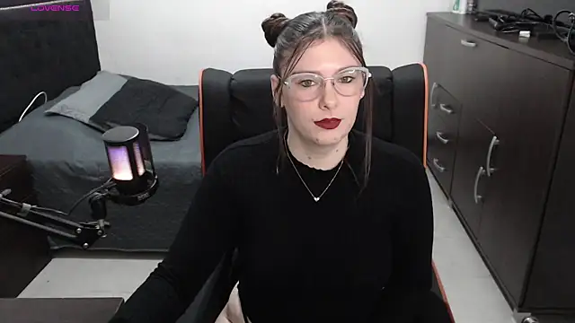 xxbbtaa online show from April 21, 8:27 pm