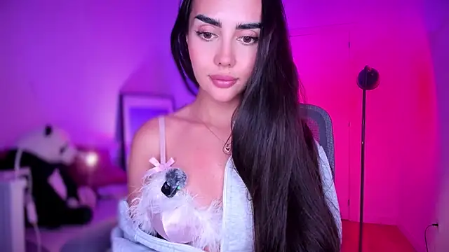 Lil Gabby online show from November 21, 8:00 pm