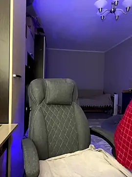 NastyushaaLove online show from October 20, 7:39 pm