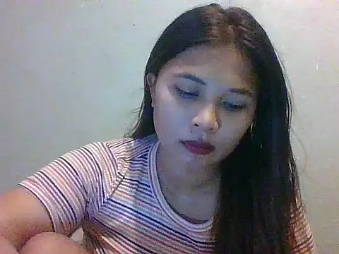 Snapshot of wildsexypinay33x chatting on November 1, 2:16 am wildsexypinay33x online show from November 1, 2:16 am