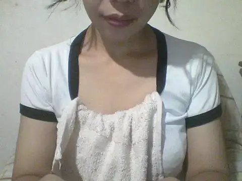 spankmybootyxxx online show from April 18, 11:59 pm