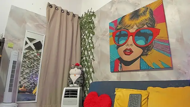 GabiMorgan online show from September 25, 4:22 am