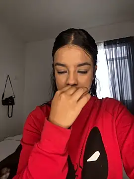 trianawhite online show from October 14, 2:41 pm