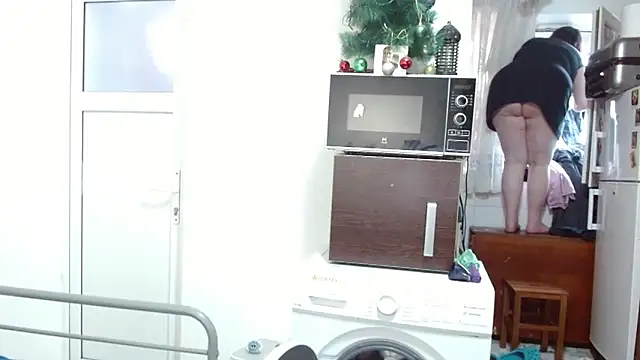 RidemerafSuzana online show from October 24, 9:38 am