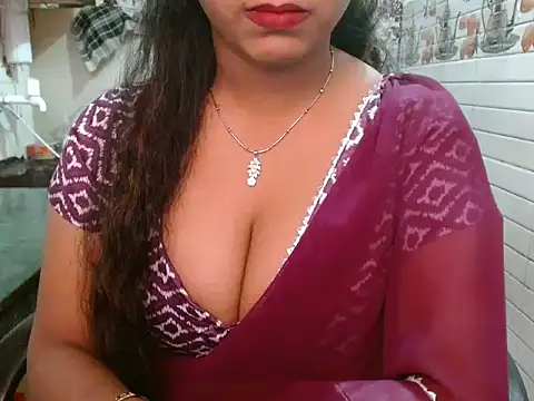 LovingPihu online show from February 13, 9:11 am