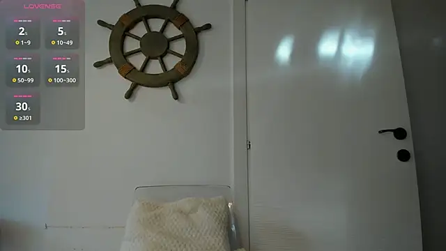 Naila18 online show from September 19, 6:45 am