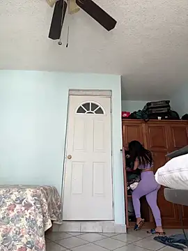 lau ass goddess online show from March 13, 4:19 pm