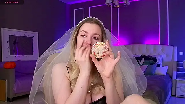 elinanortas online show from October 29, 1:21 am