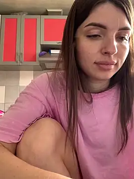 SeducingYoghourt online show from April 1, 11:11 am