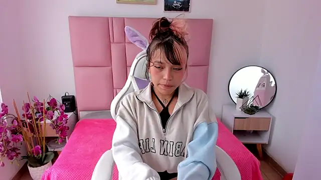 katalina garcia online show from February 15, 4:06 pm