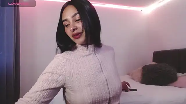 Melaniie01 online show from April 16, 9:50 pm