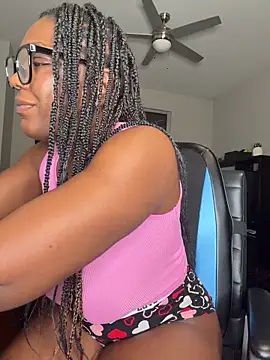 TilaTotti online show from March 31, 3:28 am