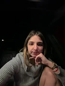 DoriDeluxe66 online show from February 20, 9:59 pm