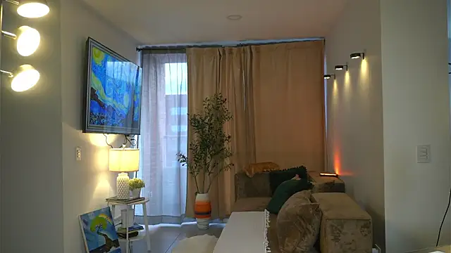 kendall ruiz online show from April 9, 10:48 pm