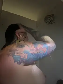 evacheers online show from October 23, 6:36 pm