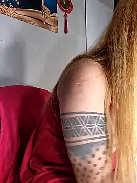 ms TSmargo online show from March 3, 12:33 pm