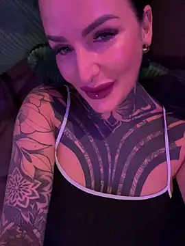 InkedBiitch online show from October 8, 6:07 am