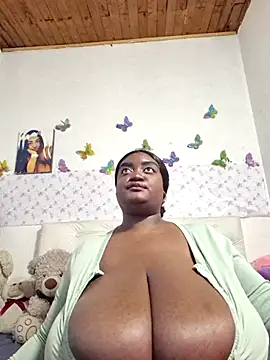 godessQQQ online show from October 4, 12:11 pm