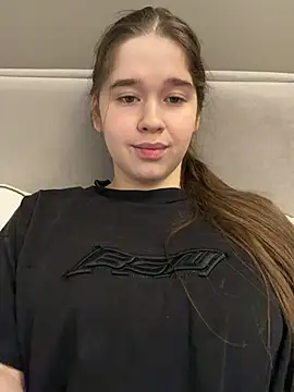 HornyGirlH online show from March 2, 4:45 am