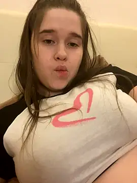 HornyGirlH online show from October 25, 1:24 am