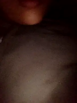 Annerae online show from March 13, 4:30 pm